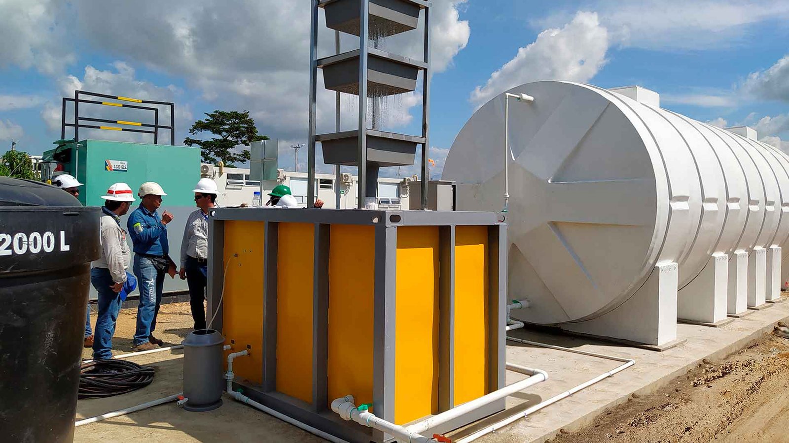 Planta contenedorizada para tratamiento de aguas residuales y agua potable COD 053: ALBERTO ZILLY