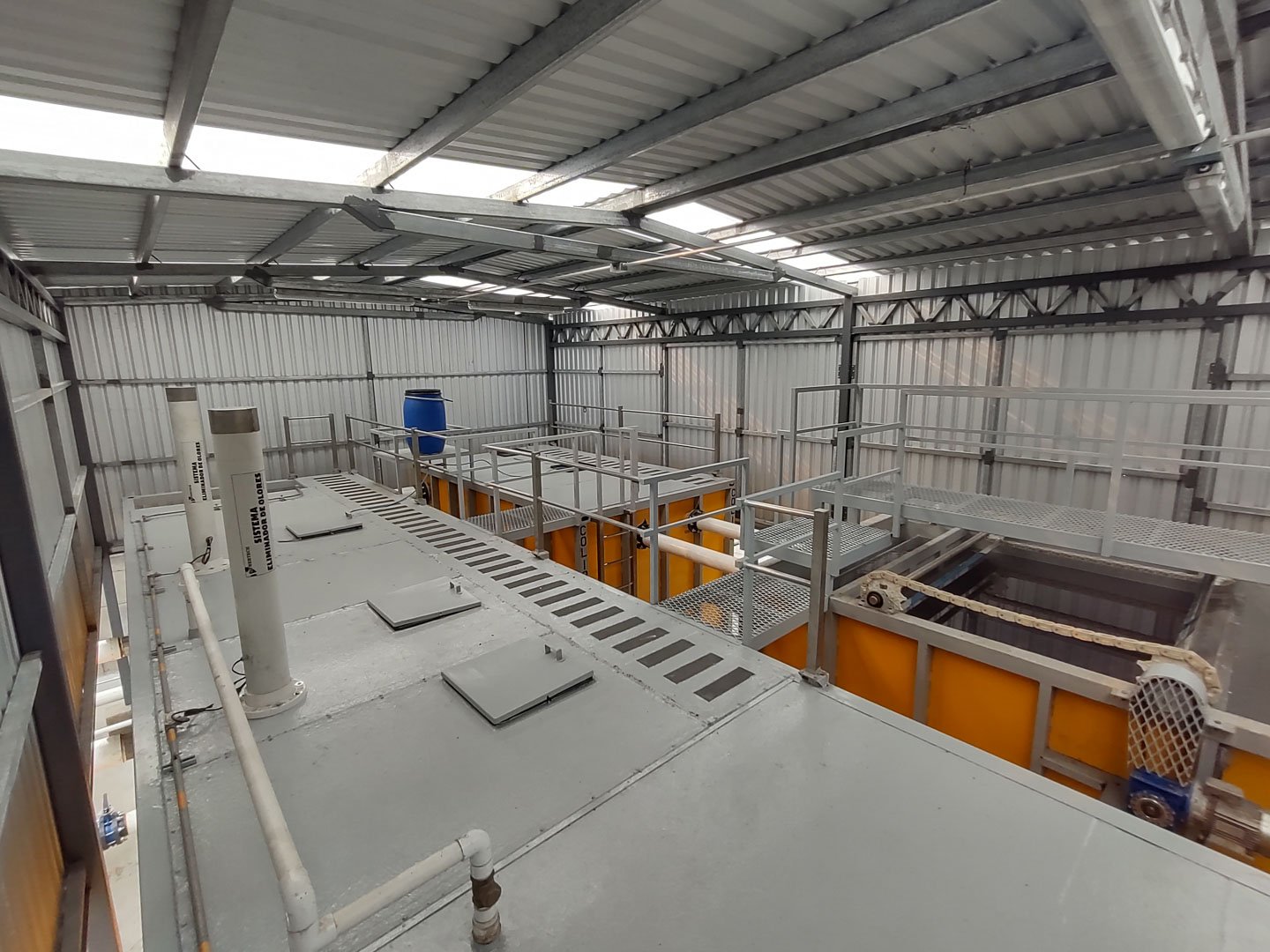 Planta contenedorizada para tratamiento de aguas residuales y agua potable COD 133: LA NEVERÍA