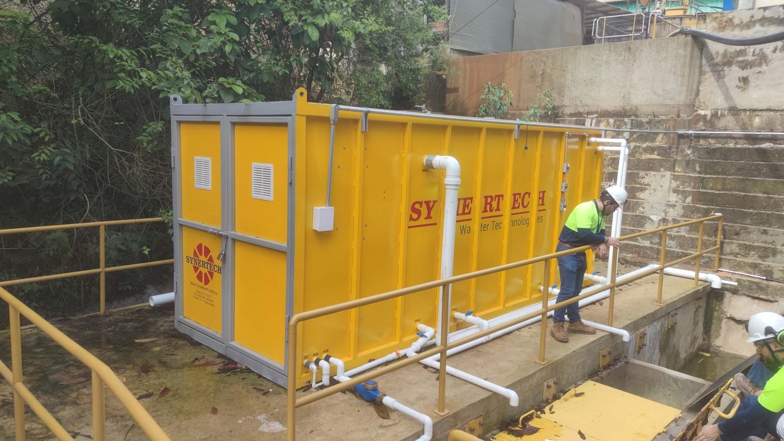 Planta contenedorizada para tratamiento de aguas residuales y agua potable COD 332: ARIS MINING
