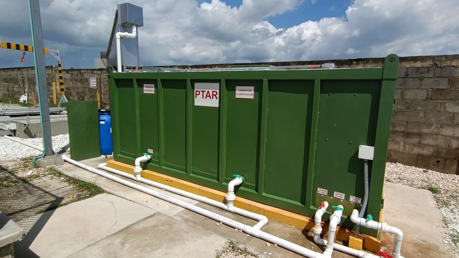 Planta contenedorizada para tratamiento de aguas residuales y agua potable COD 335: TERPEL