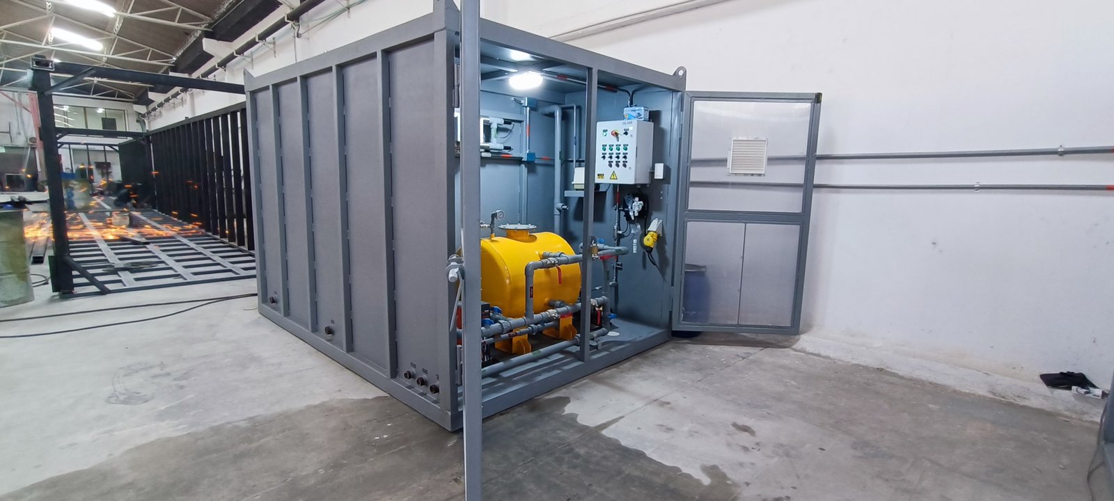 Planta contenedorizada para tratamiento de aguas residuales y agua potable COD 366 - 378: GUATER CONTROL - ALEJANDRA