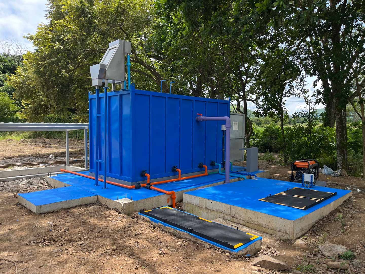 Planta contenedorizada para tratamiento de aguas residuales y agua potable COD 380: ECOAMBIENTES