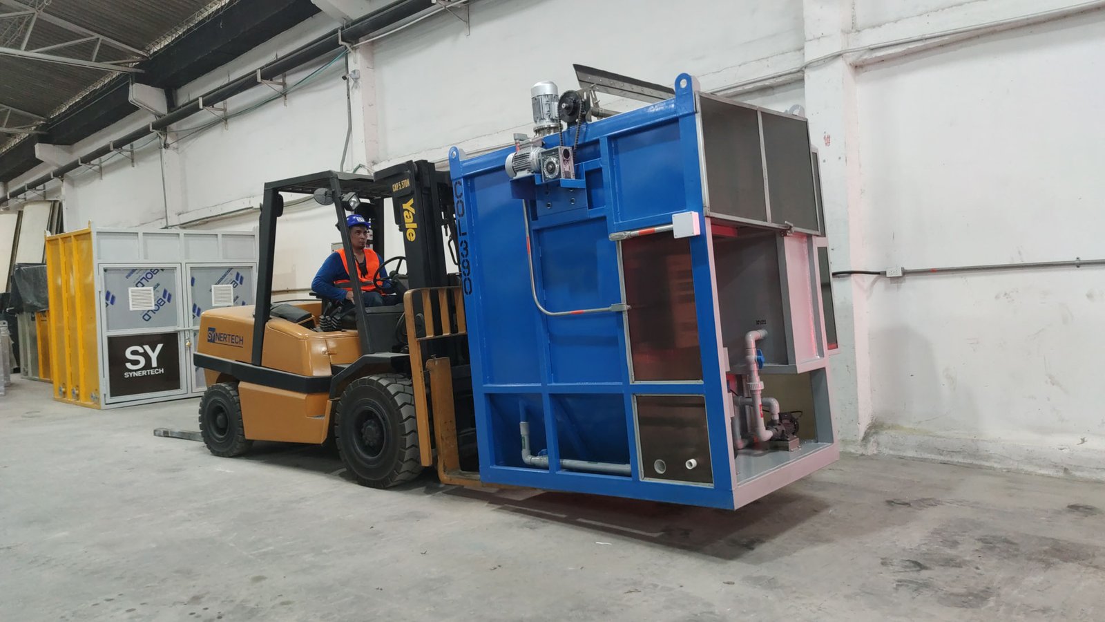 Planta contenedorizada para tratamiento de aguas residuales y agua potable COD 390: SQA INGENIERIA