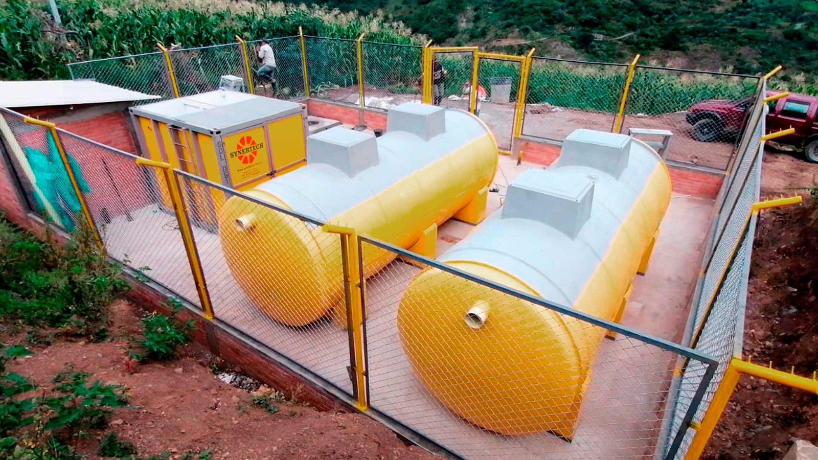 Tanques y filtros en fibra de vidrio para tratamiento y almacenamiento de agua: Edwin