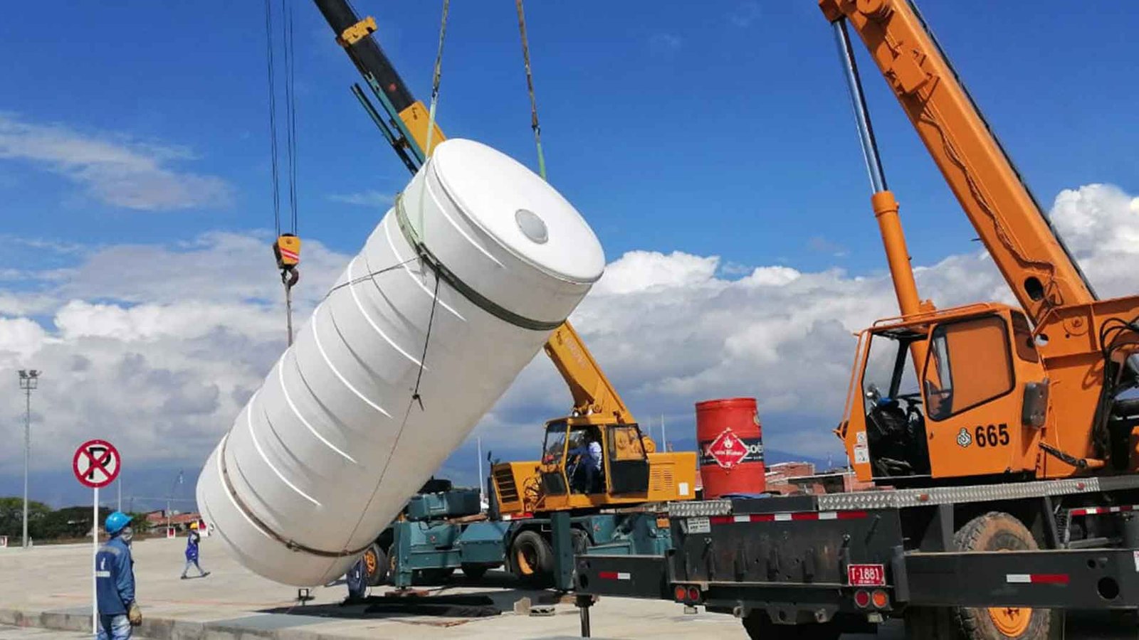 Tanques modulares para almacenamiento de agua y procesos industriales: Vertical
