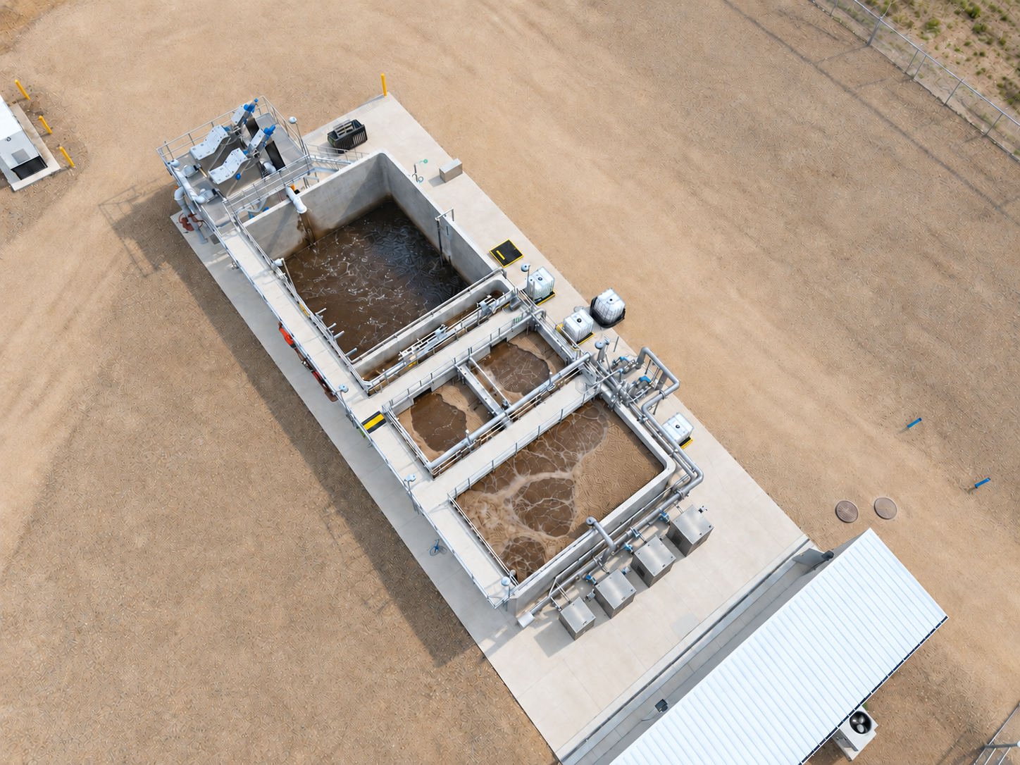 Segunda vista de MBR MAX integrada en concreto con tecnologías MBBR y MBR