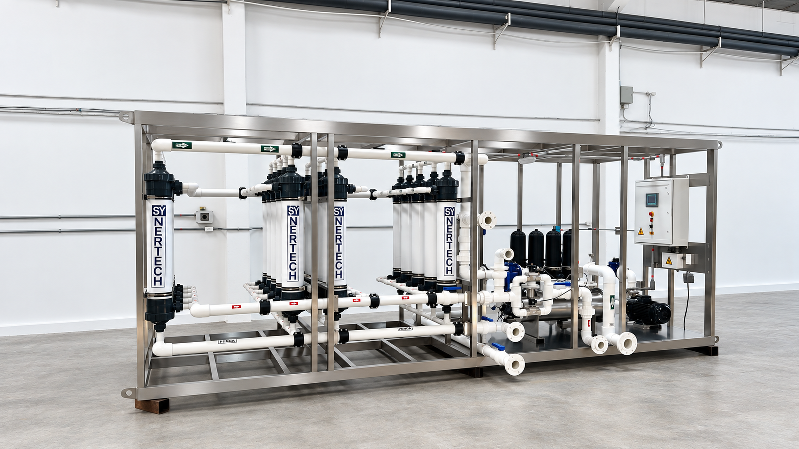 Equipo de ultrafiltración industrial en módulo integrado containerizado